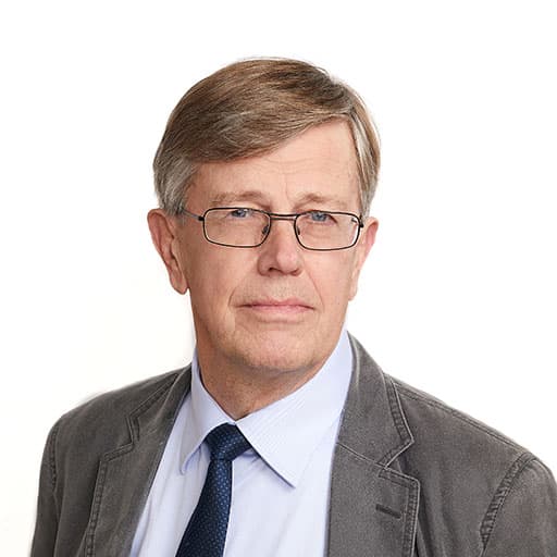 Matti Nikkilä Docent, Doctor of Medicine and Surgery — Pihlajalinna