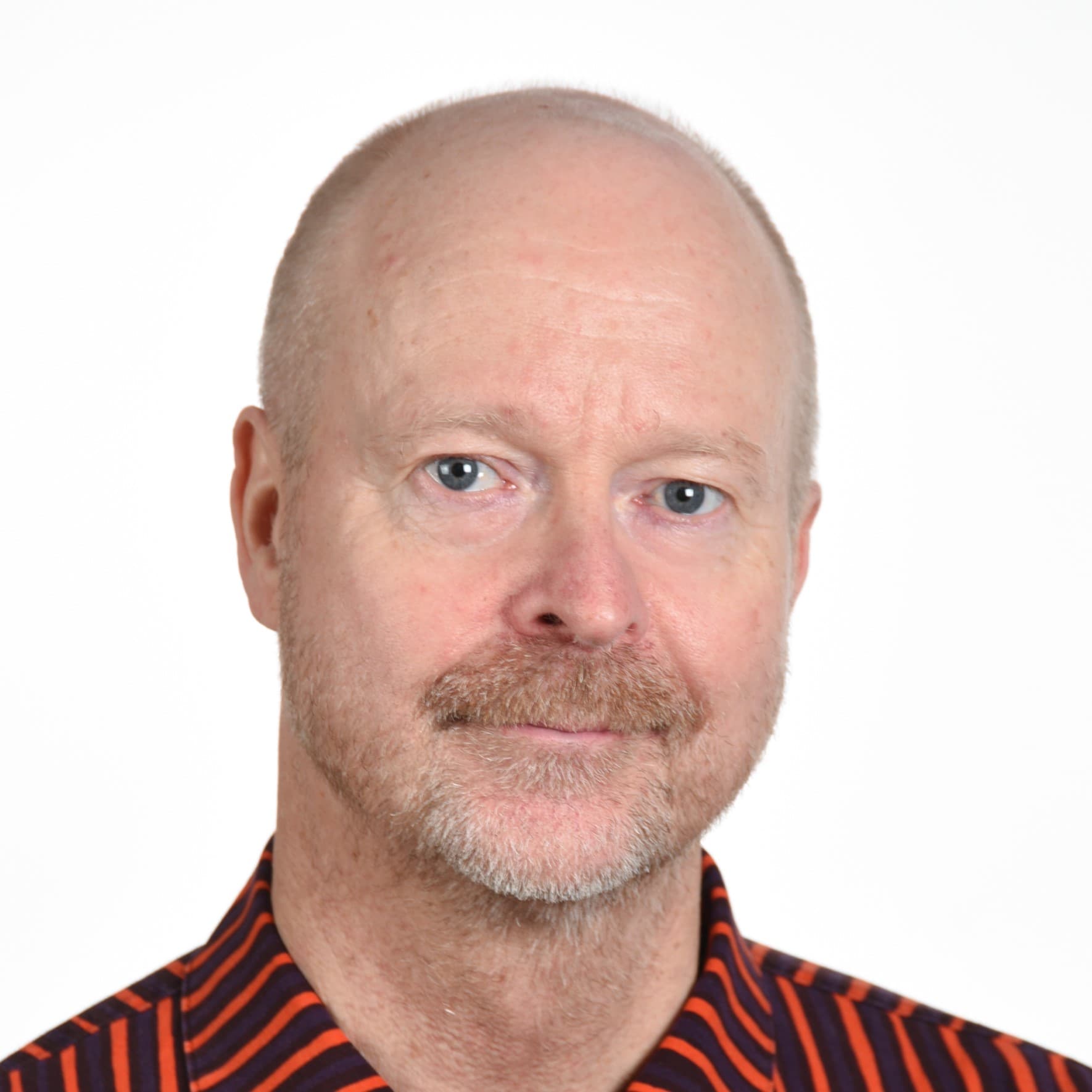Antti Mäkinen — Pihlajalinna