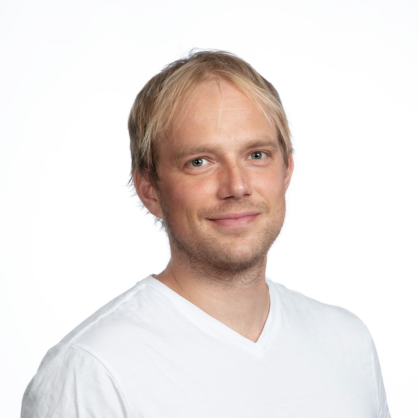 Mikael Anttinen Lääketieteen lisensiaatti, Lääketieteen ja kirurgian tohtori, Urologian dosentti — Pihlajalinna