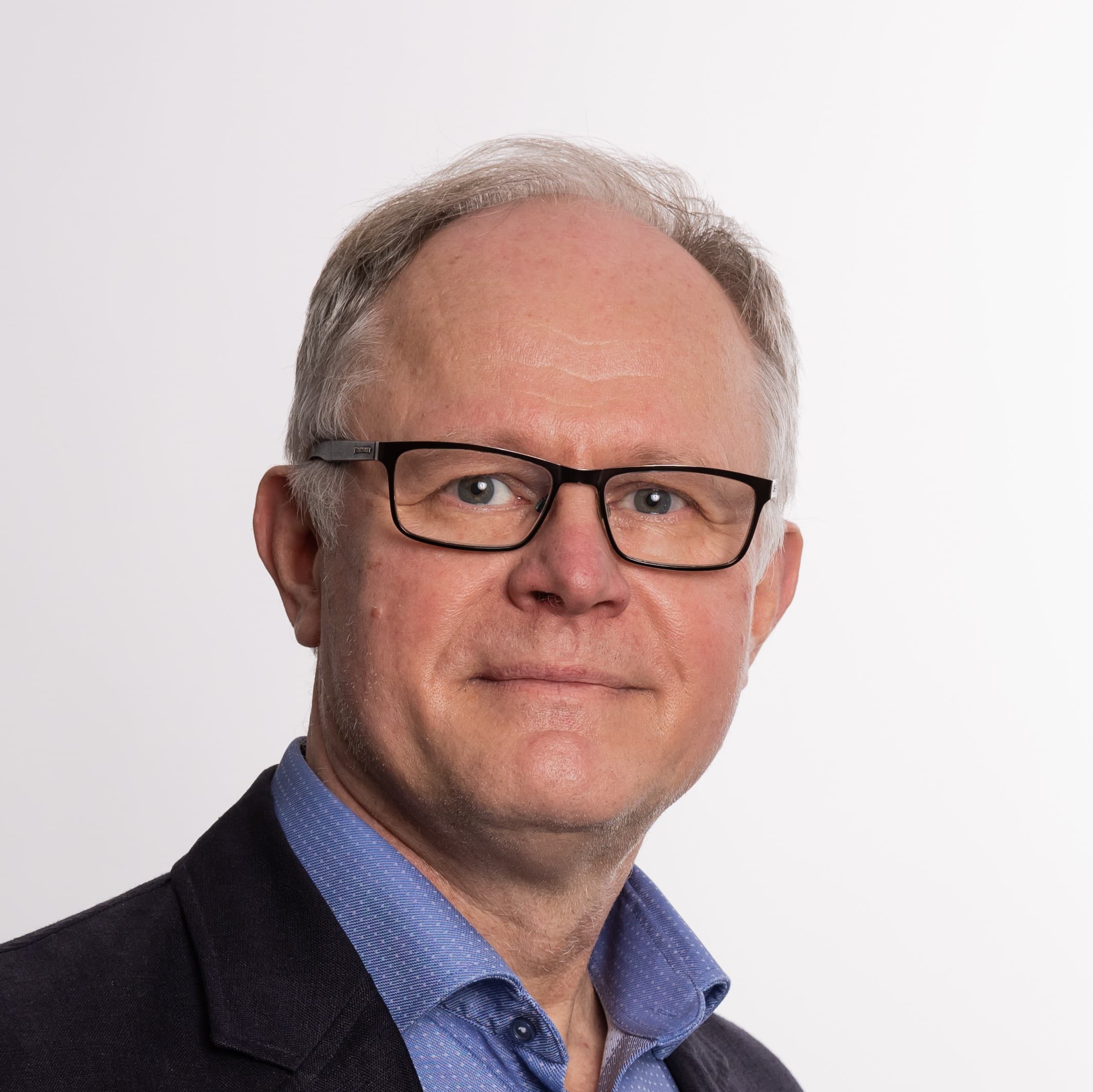 Jarmo Kuronen Lääketieteen tohtori — Pihlajalinna