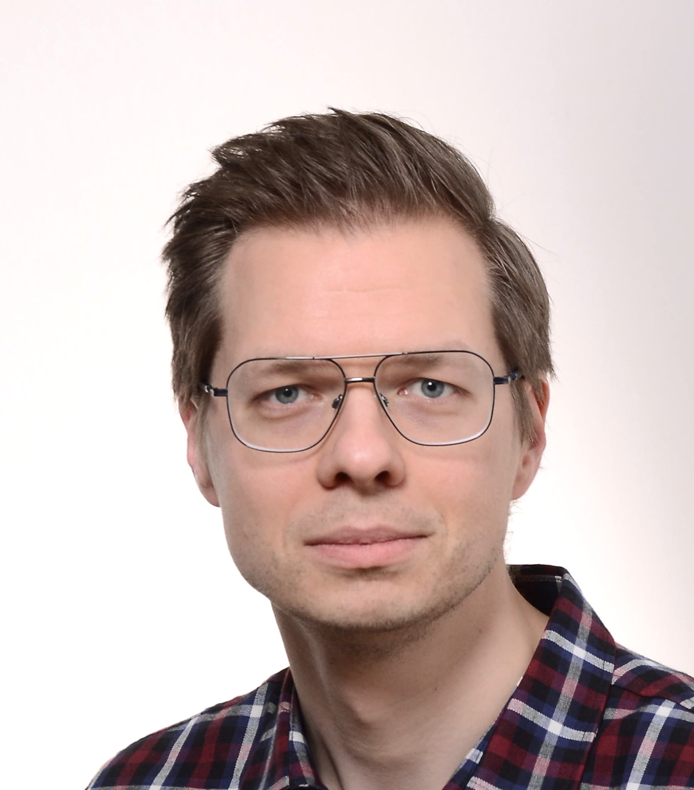 Sami Kormi Lääketieteen tohtori — Pihlajalinna